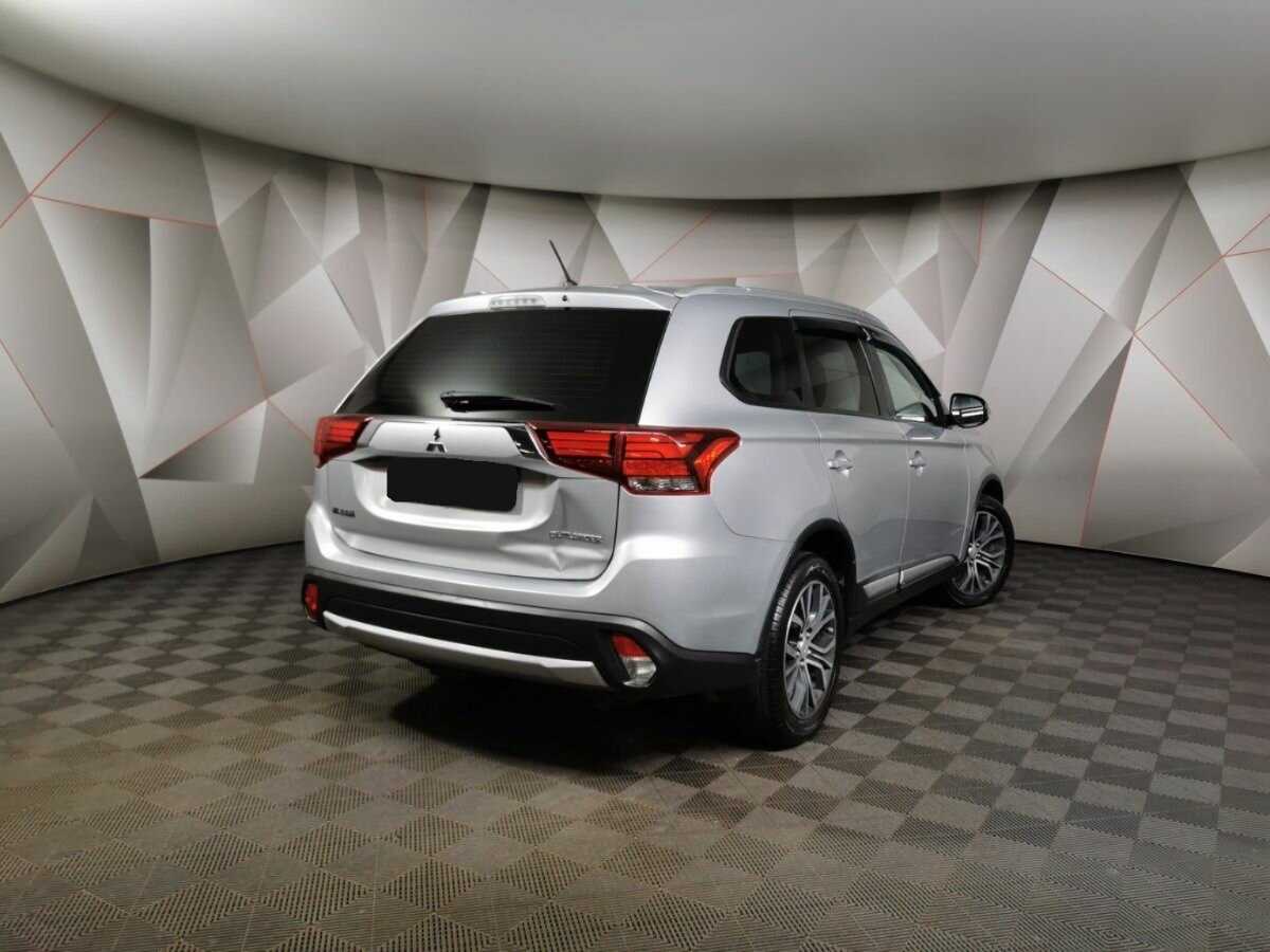 Купить Mitsubishi Outlander, 2016, 172 740 км.. Фото: #1