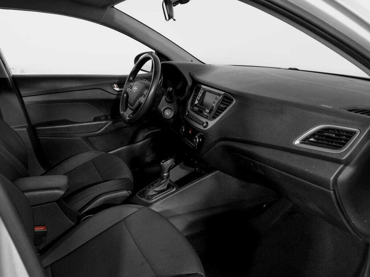 Купить Hyundai Solaris, 2018, 86 300 км.. Фото: #8