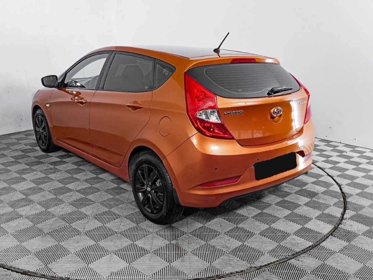 Купить Hyundai Solaris, 2014, 111 302 км.. Фото: #6