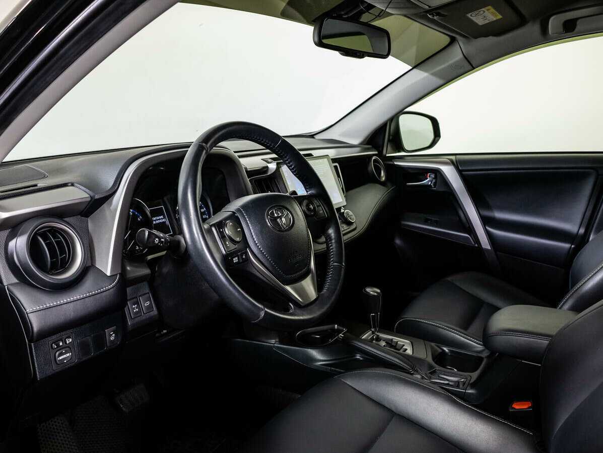 Купить Toyota RAV4, 2016, 81 294 км.. Фото: #10