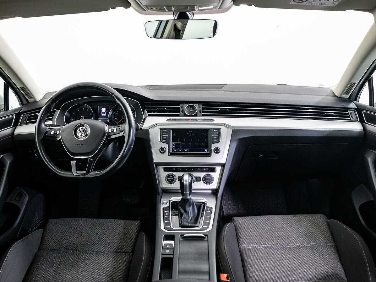 Купить Volkswagen Passat, 2016, 78 853 км.. Фото: #10