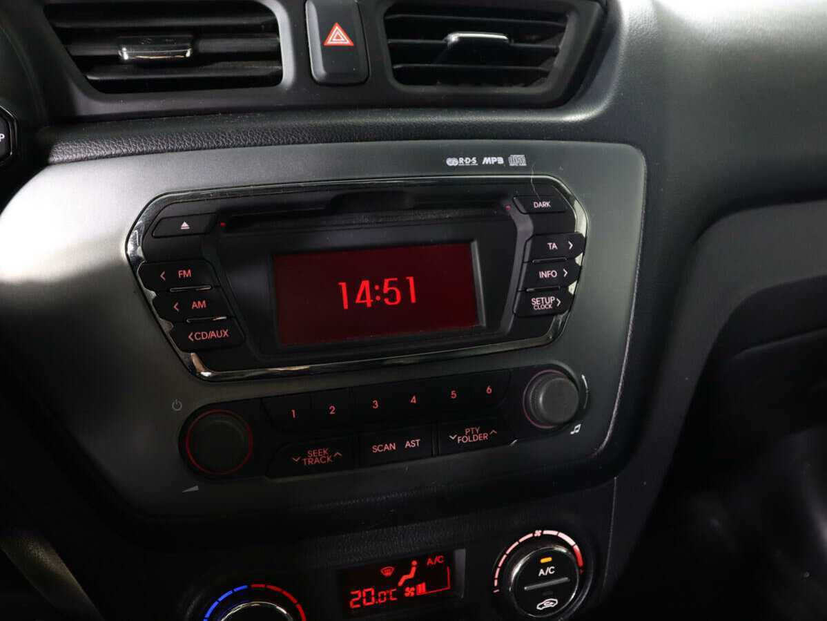 Купить Kia Rio, 2014, 81 623 км.. Фото: #13
