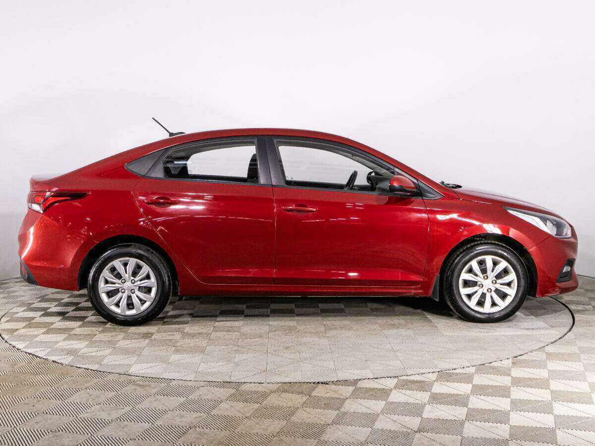 Купить Hyundai Solaris, 2019, 38 902 км.. Фото: #3