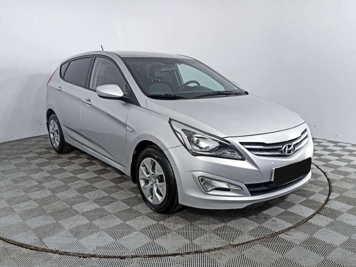 Купить Hyundai Solaris, 2016, 69 858 км.. Фото: #2