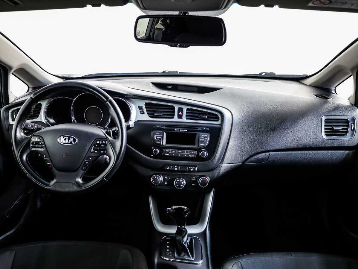 Купить Kia Ceed, 2013, 142 913 км.. Фото: #8