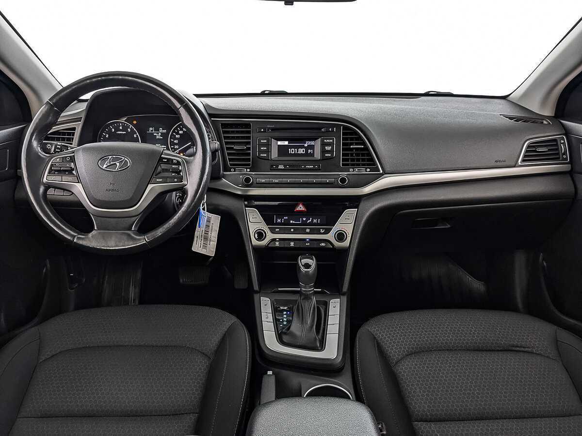 Купить Hyundai Elantra, 2018, 97 532 км.. Фото: #13