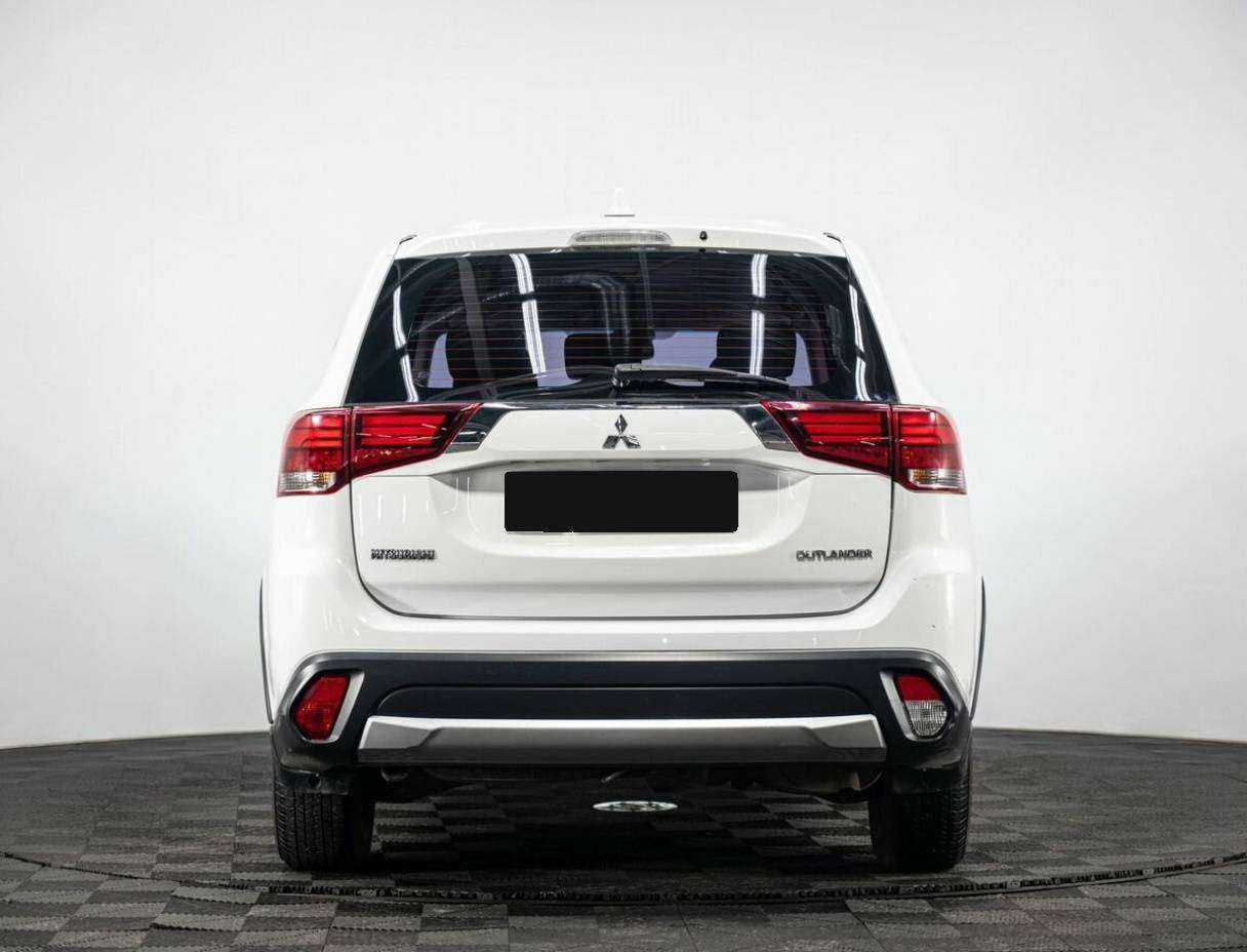 Купить Mitsubishi Outlander, 2018, 140 000 км.. Фото: #4