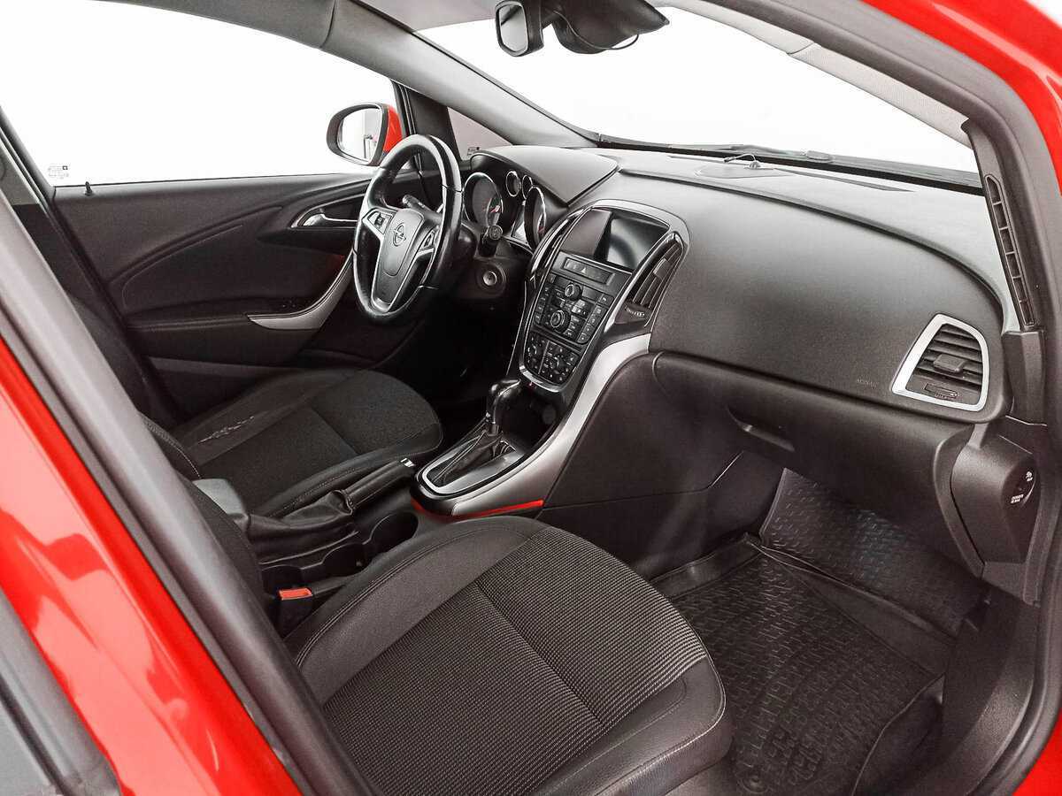 Купить Opel Astra, 2012, 148 901 км.. Фото: #6