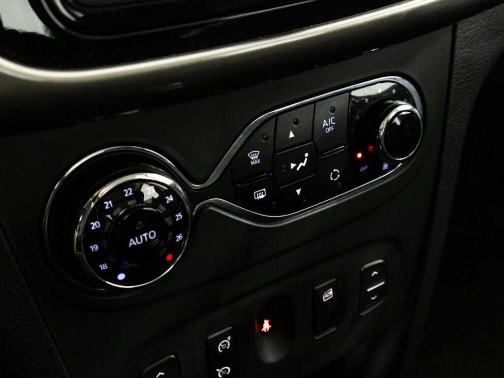 Купить Renault Sandero, 2017, 112 654 км.. Фото: #14