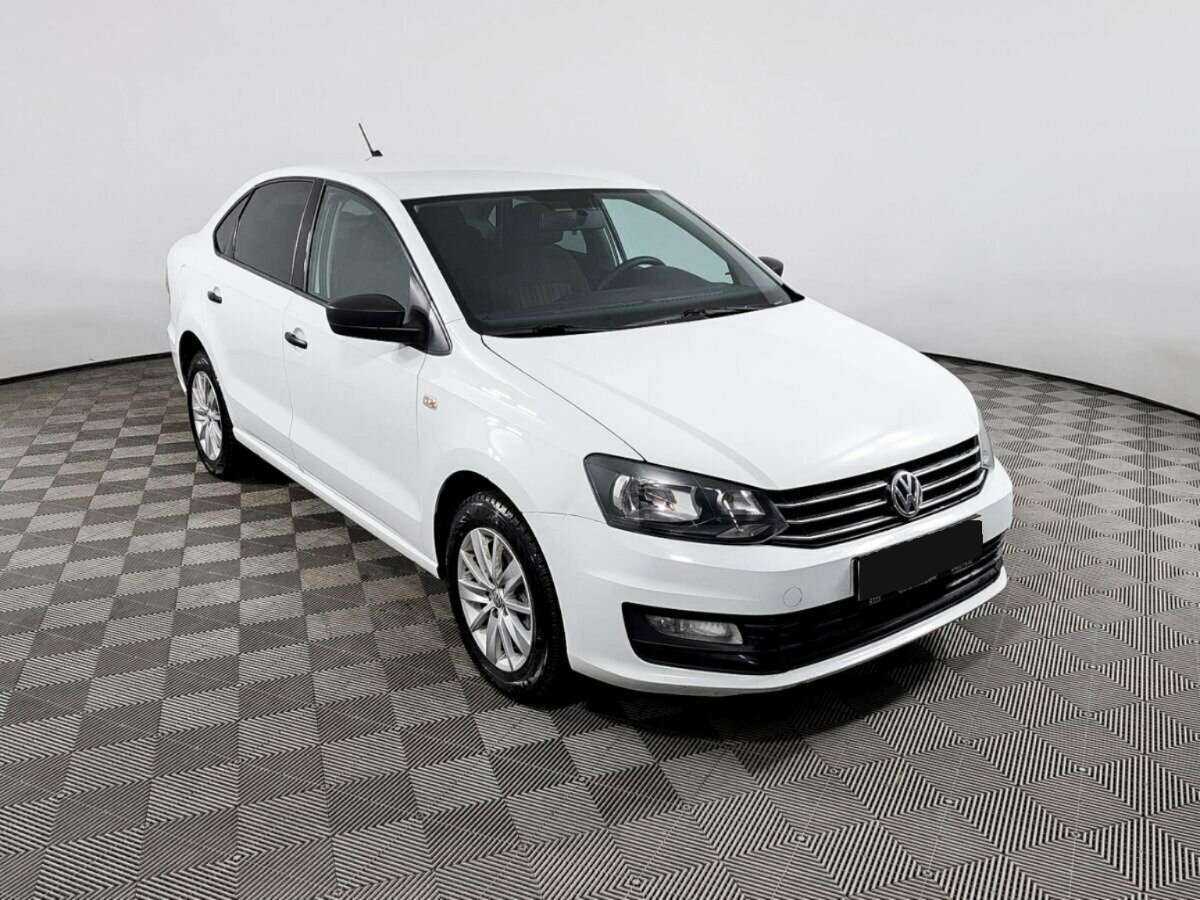 Купить Volkswagen Polo, 2019, 117 750 км.. Фото: #2