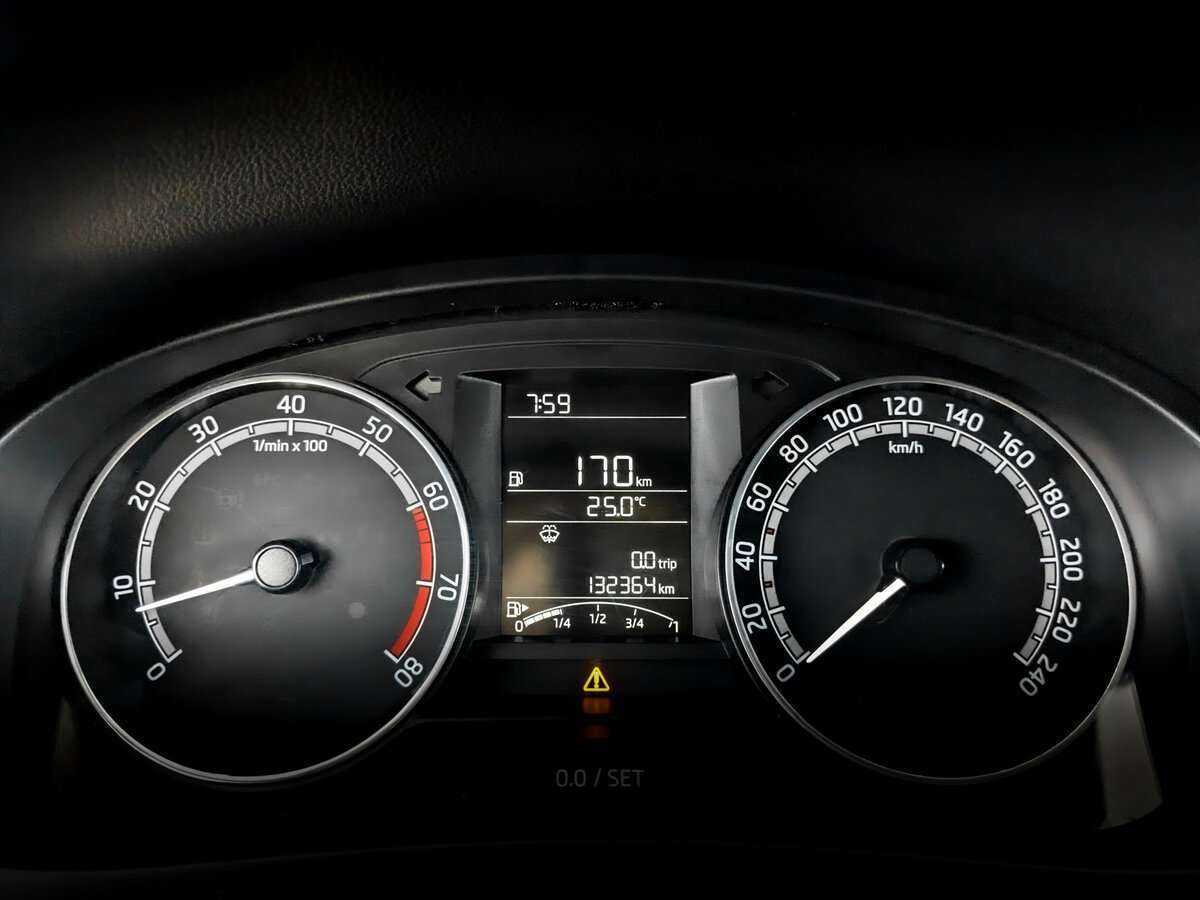 Купить Skoda Rapid, 2017, 132 368 км.. Фото: #10