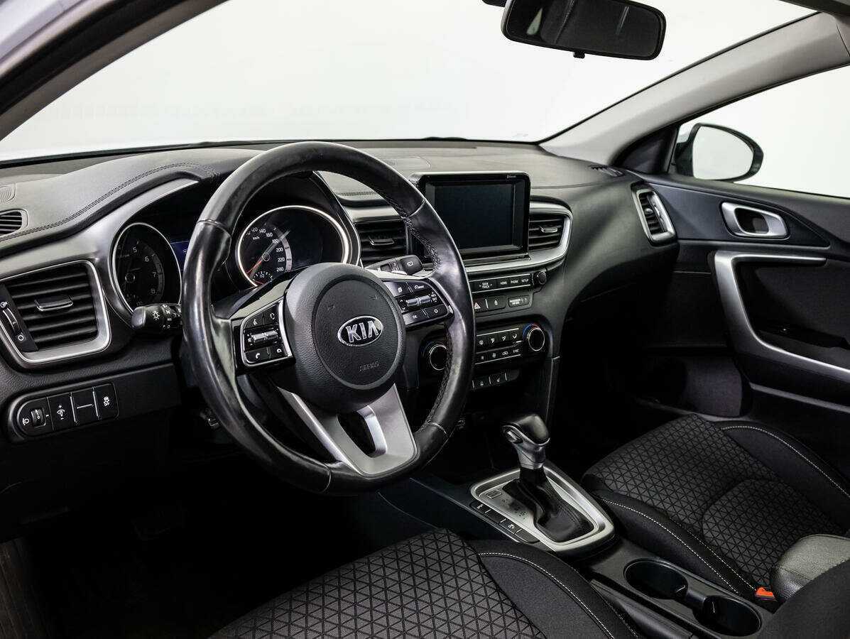 Купить Kia Ceed, 2019, 80 067 км.. Фото: #10