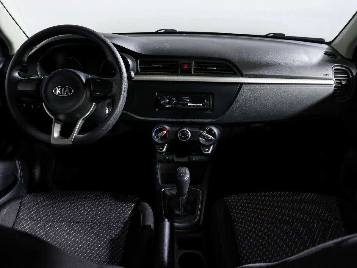 Купить Kia Rio, 2017, 54 282 км.. Фото: #9