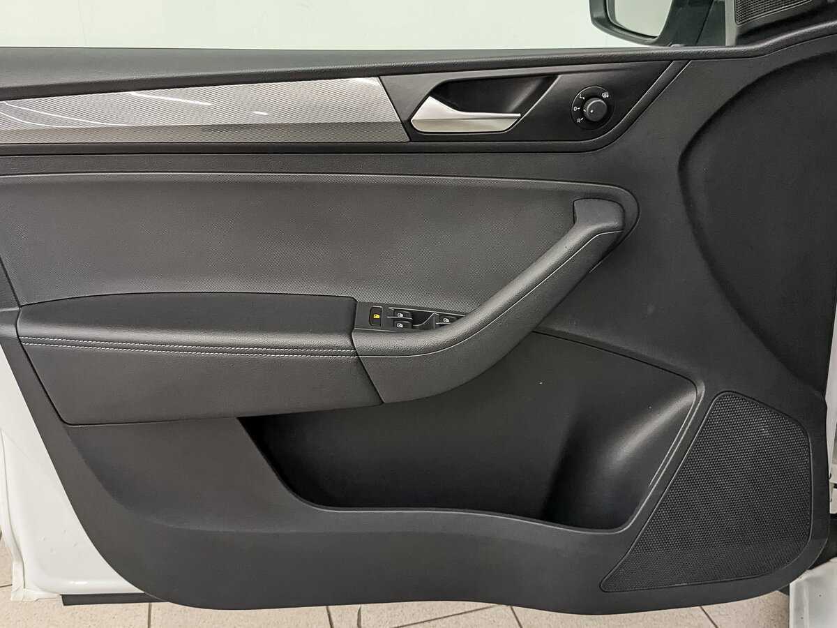 Купить Volkswagen Polo, 2021, 142 153 км.. Фото: #18