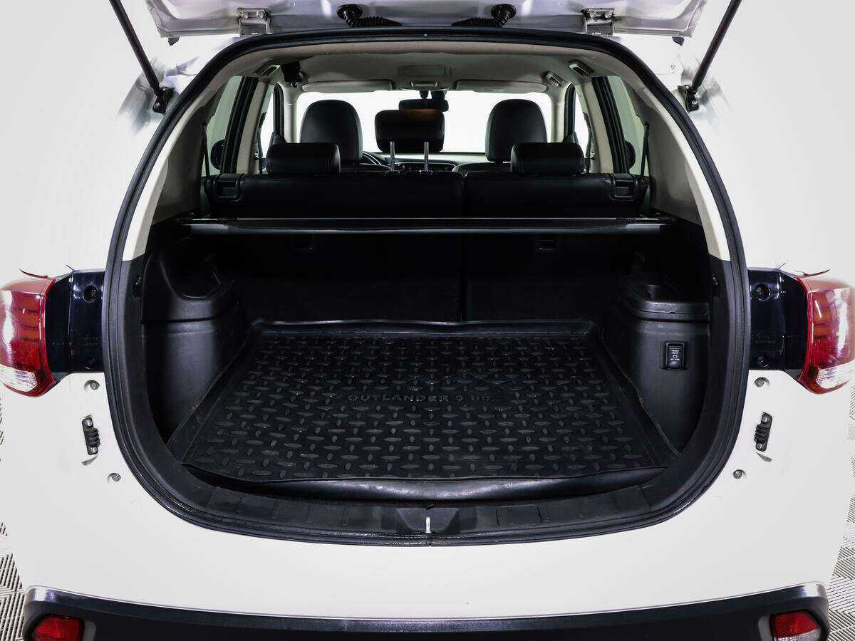 Купить Mitsubishi Outlander, 2017, 108 883 км.. Фото: #10