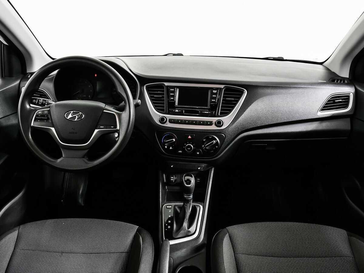 Купить Hyundai Solaris, 2018, 134 081 км.. Фото: #10