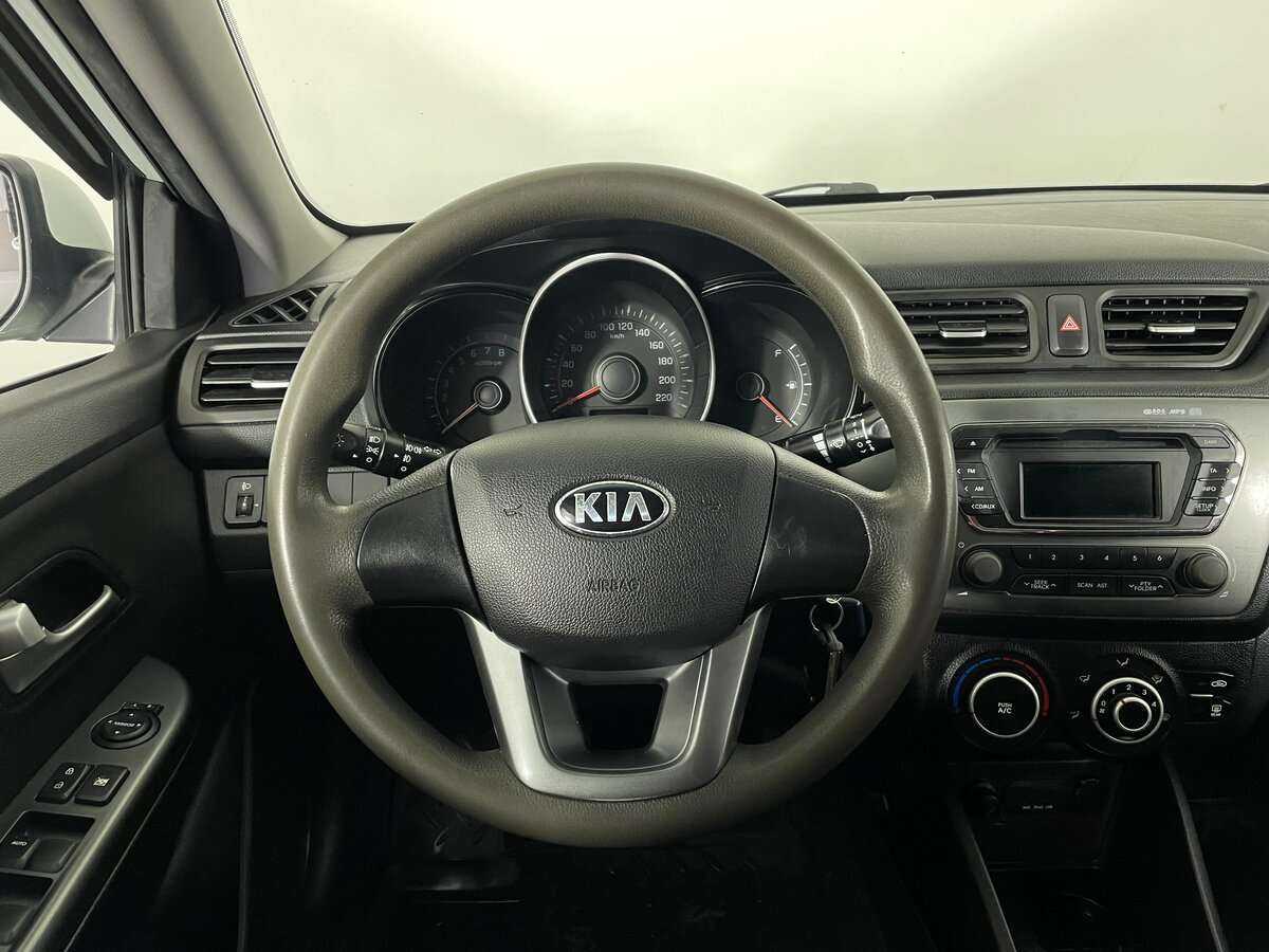 Купить Kia Rio, 2013, 204 913 км.. Фото: #9