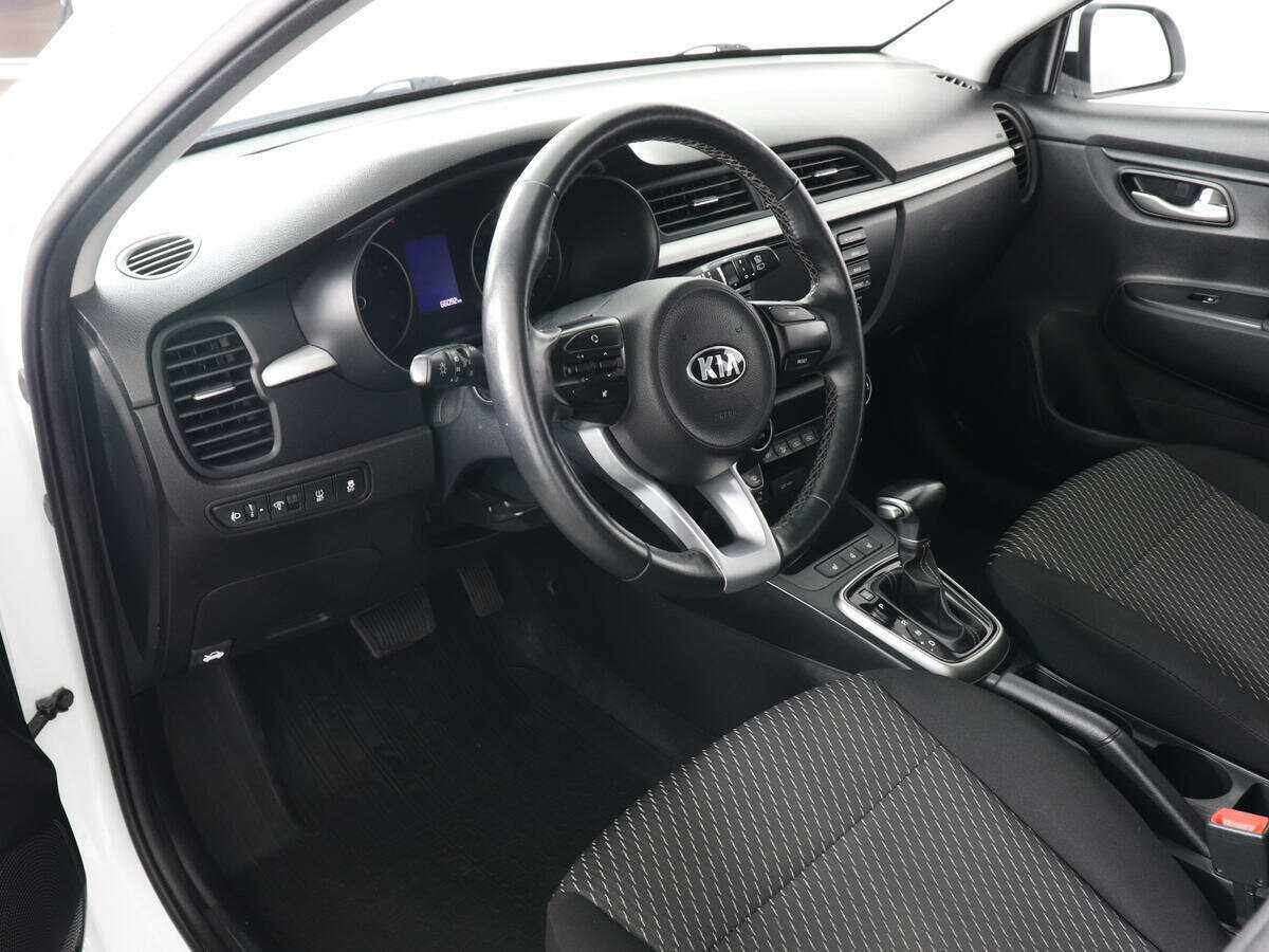 Купить Kia Rio, 2019, 66 090 км.. Фото: #10