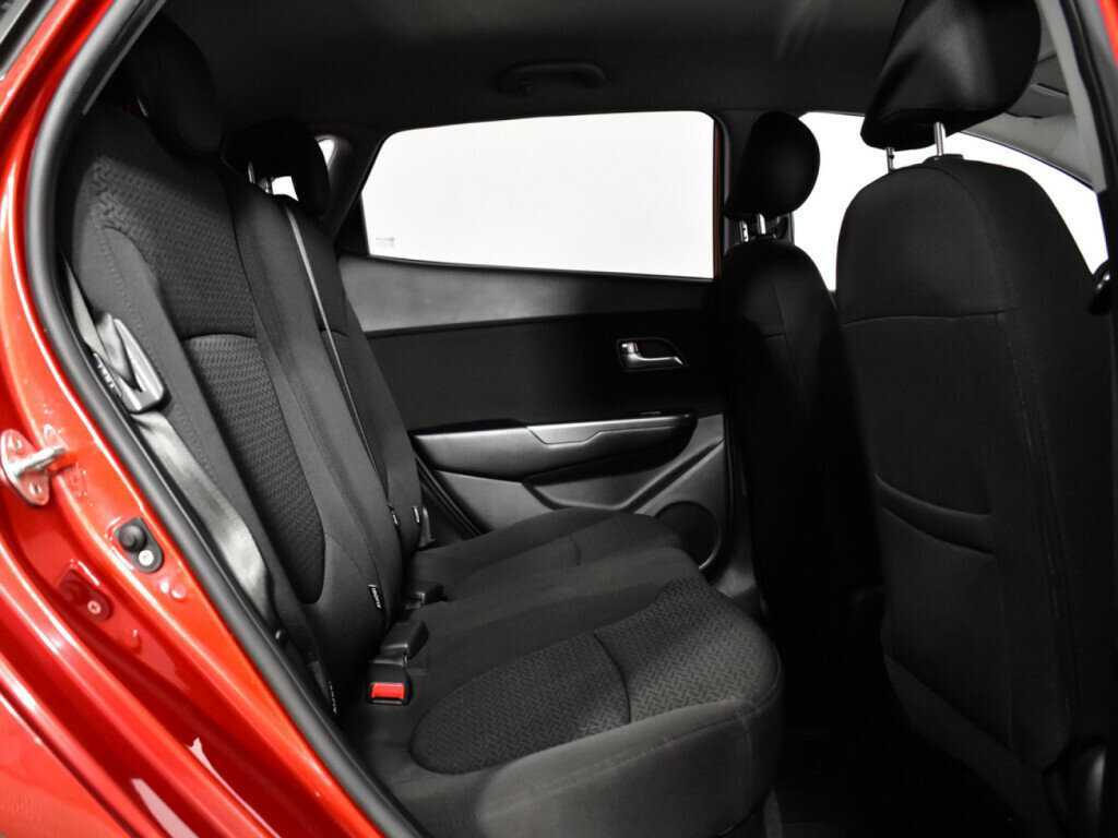 Купить Kia Rio, 2012, 159 884 км.. Фото: #9