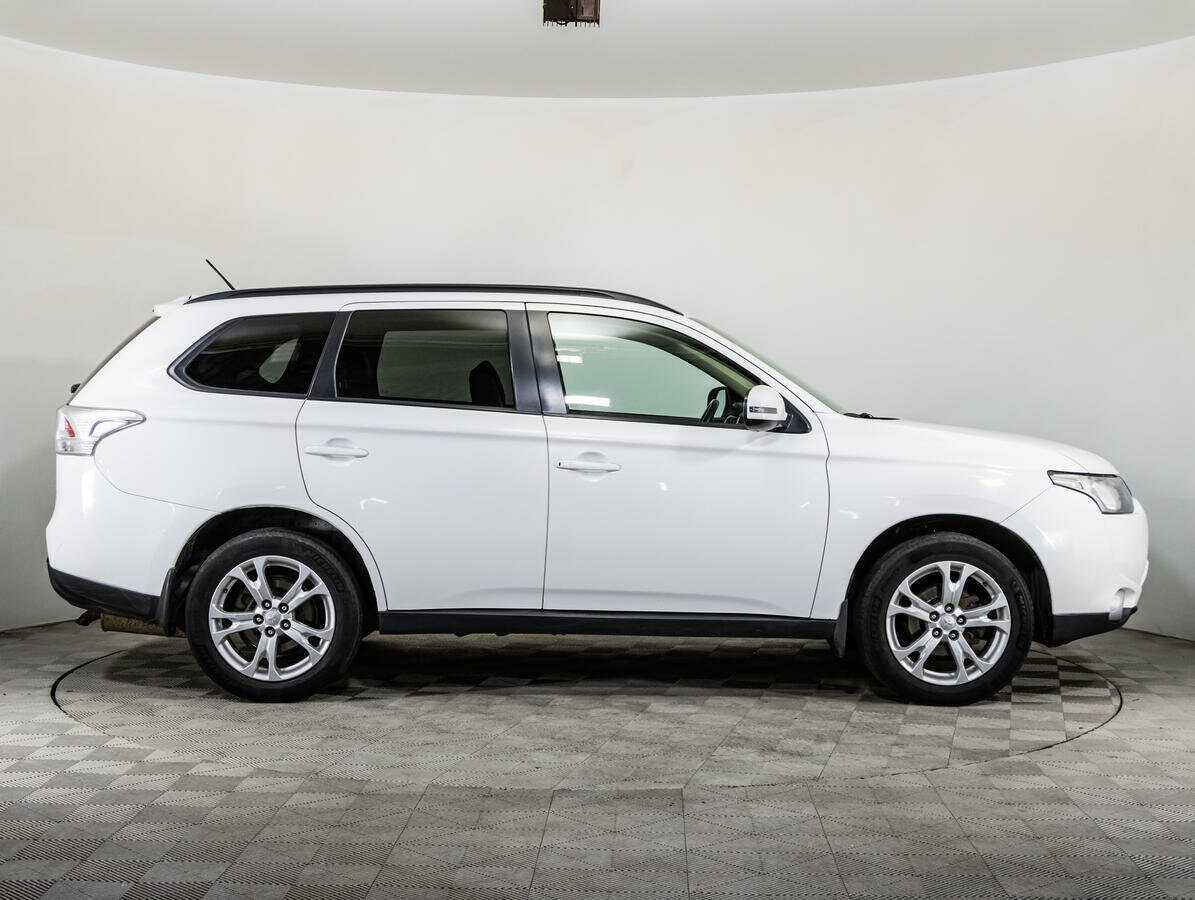 Купить Mitsubishi Outlander, 2014, 264 703 км.. Фото: #3