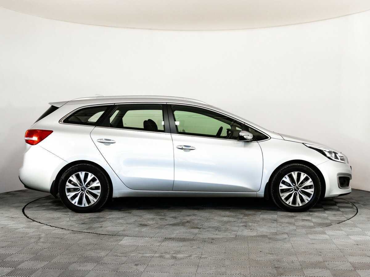 Купить Kia Ceed, 2017, 49 050 км.. Фото: #3