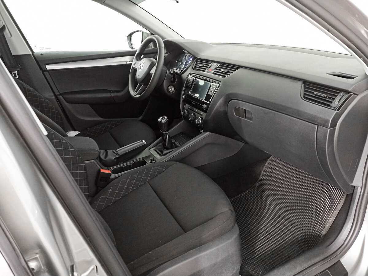 Купить Skoda Octavia, 2019, 93 066 км.. Фото: #8