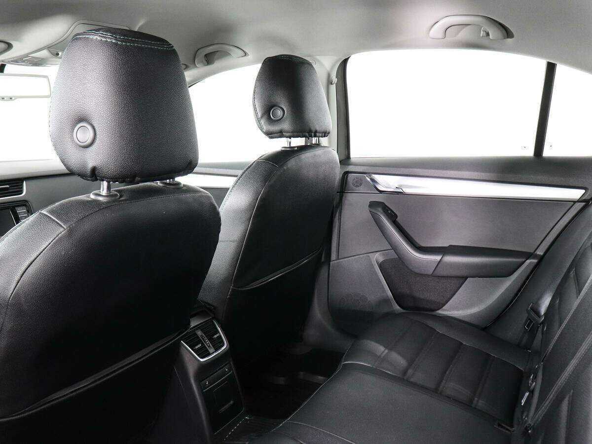 Купить Skoda Octavia, 2016, 177 389 км.. Фото: #10