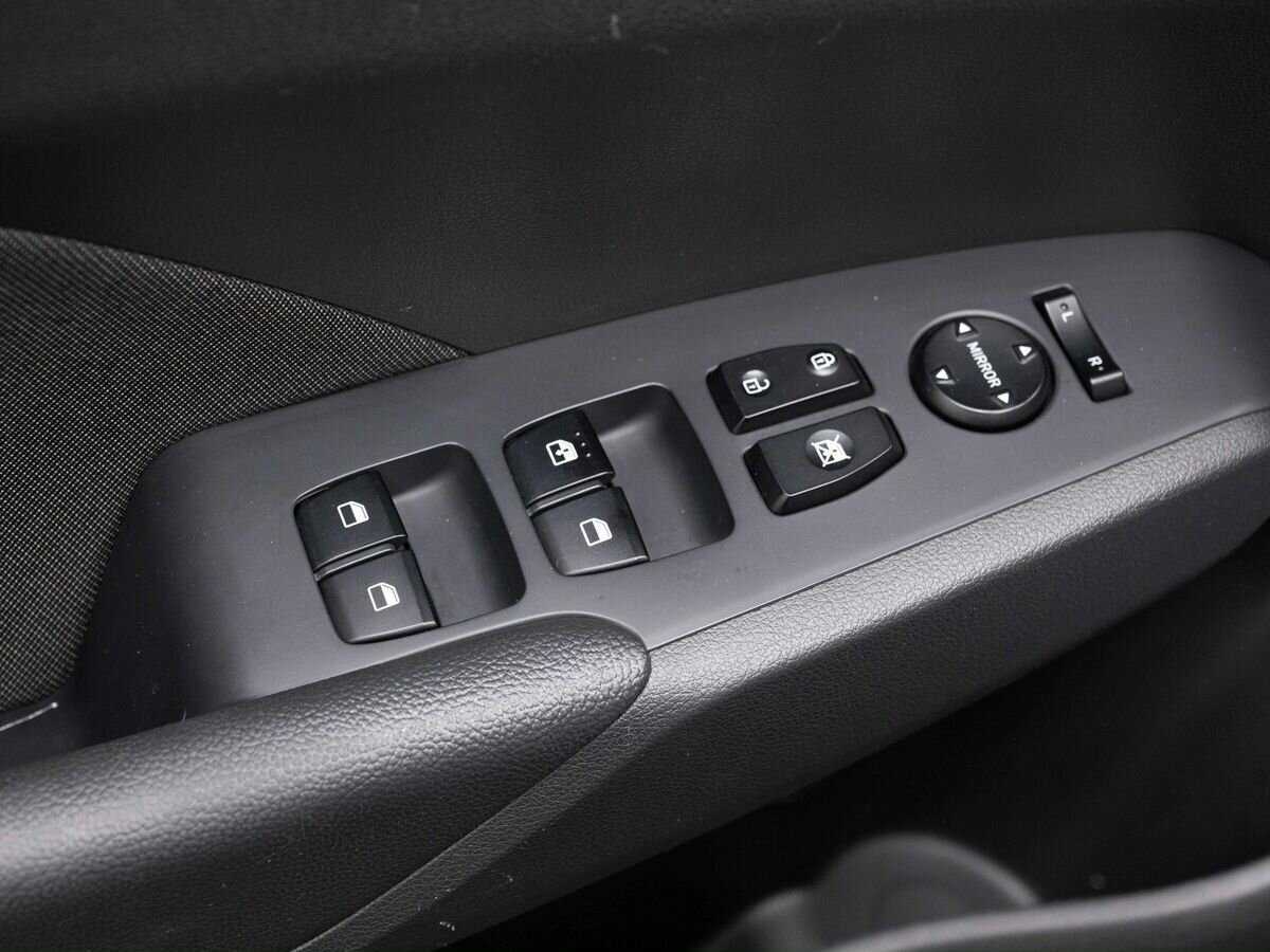 Купить Hyundai Solaris, 2019, 115 000 км.. Фото: #16