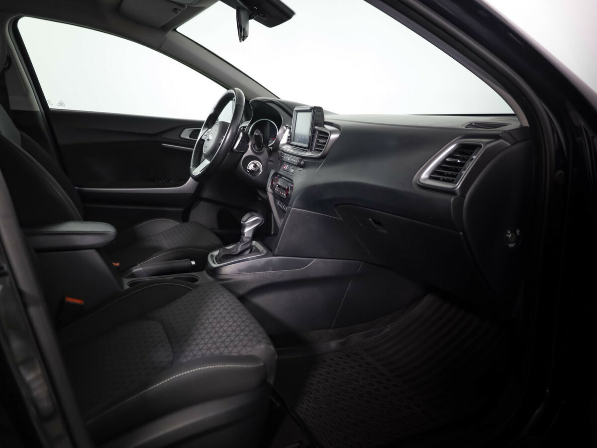 Купить Kia Ceed, 2018, 124 274 км.. Фото: #19