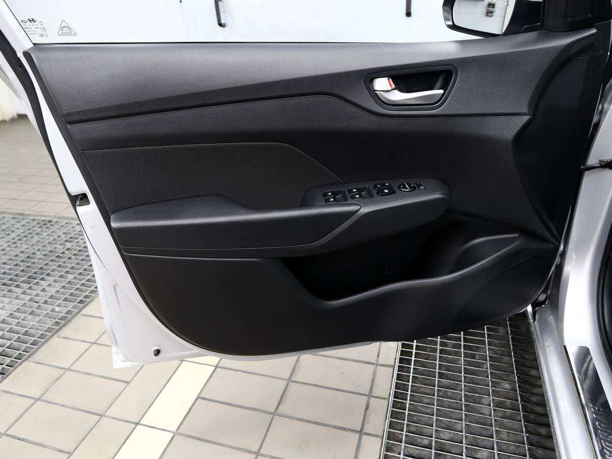 Купить Hyundai Solaris, 2020, 45 000 км.. Фото: #13