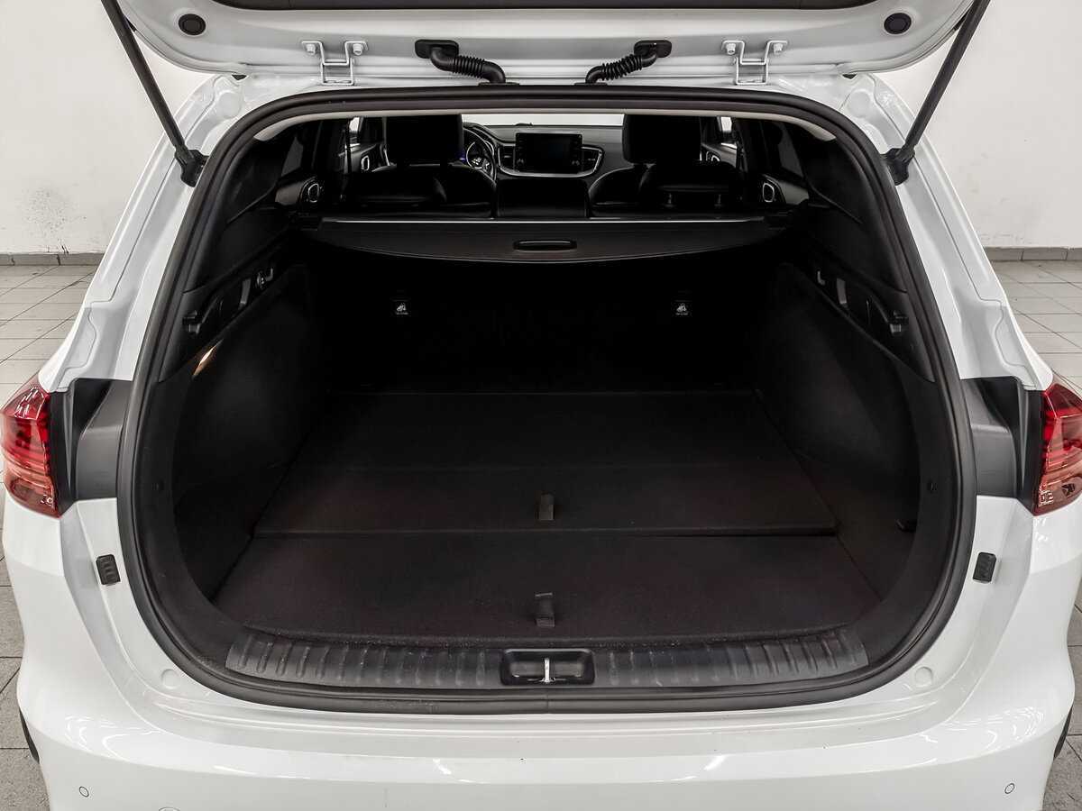 Купить Kia Ceed, 2020, 82 477 км.. Фото: #10