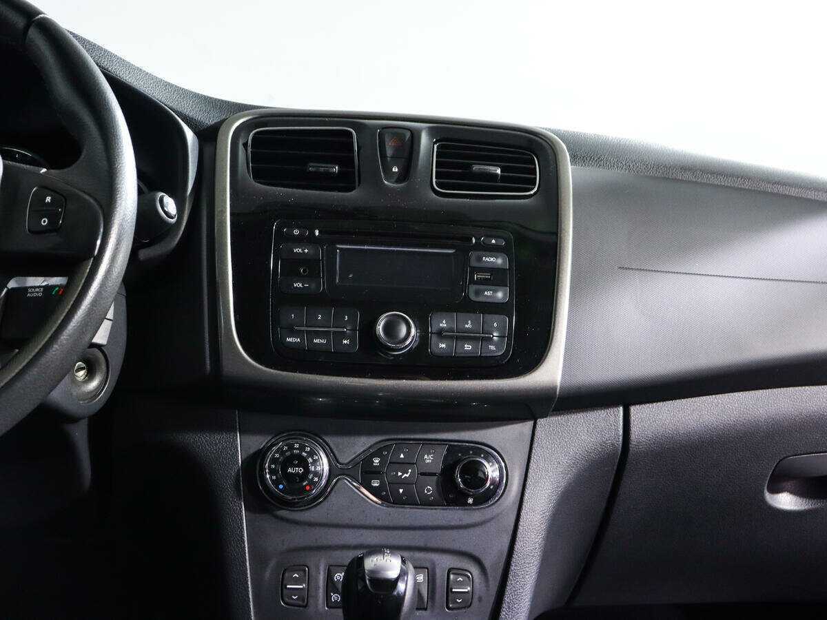 Купить Renault Sandero, 2016, 66 170 км.. Фото: #12