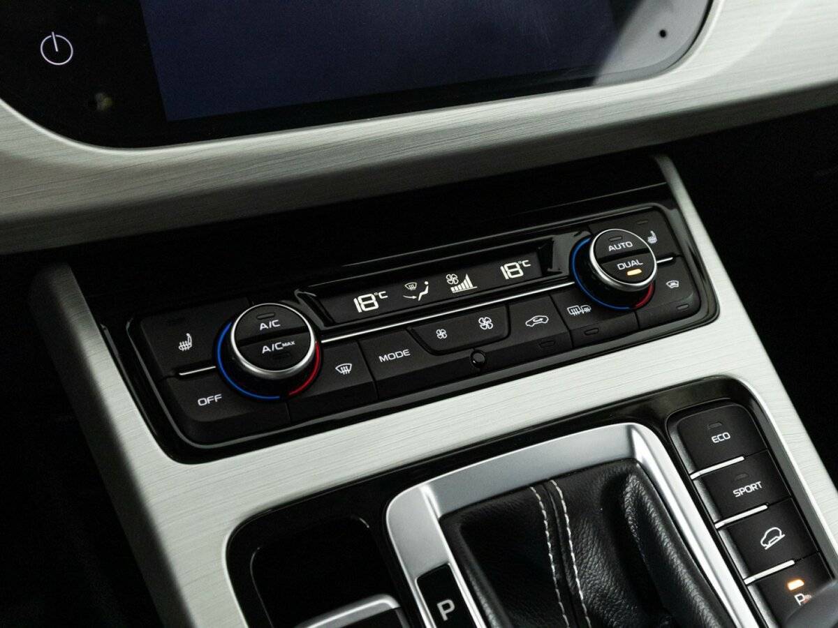 Купить Geely Atlas, 2020, 59 976 км.. Фото: #16