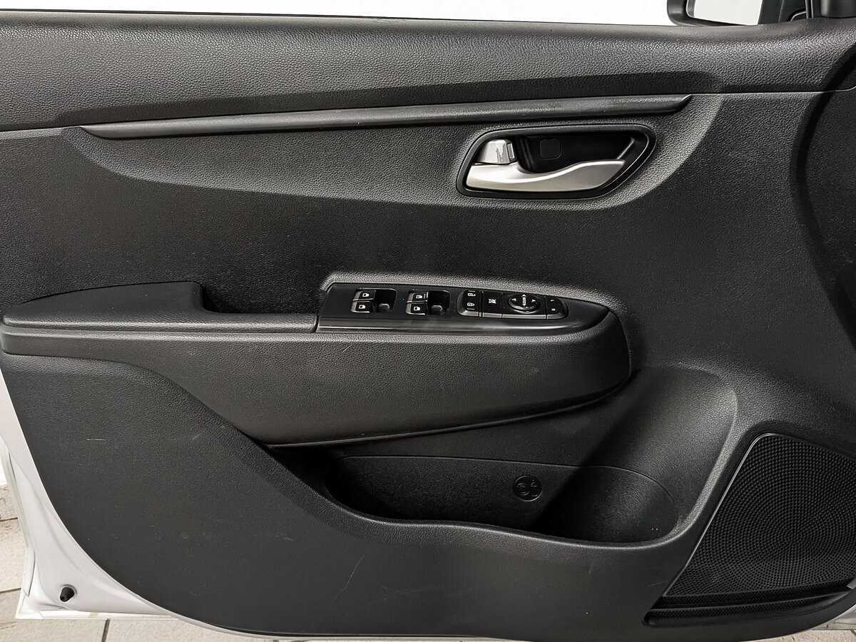 Купить Kia Rio, 2020, 213 437 км.. Фото: #18