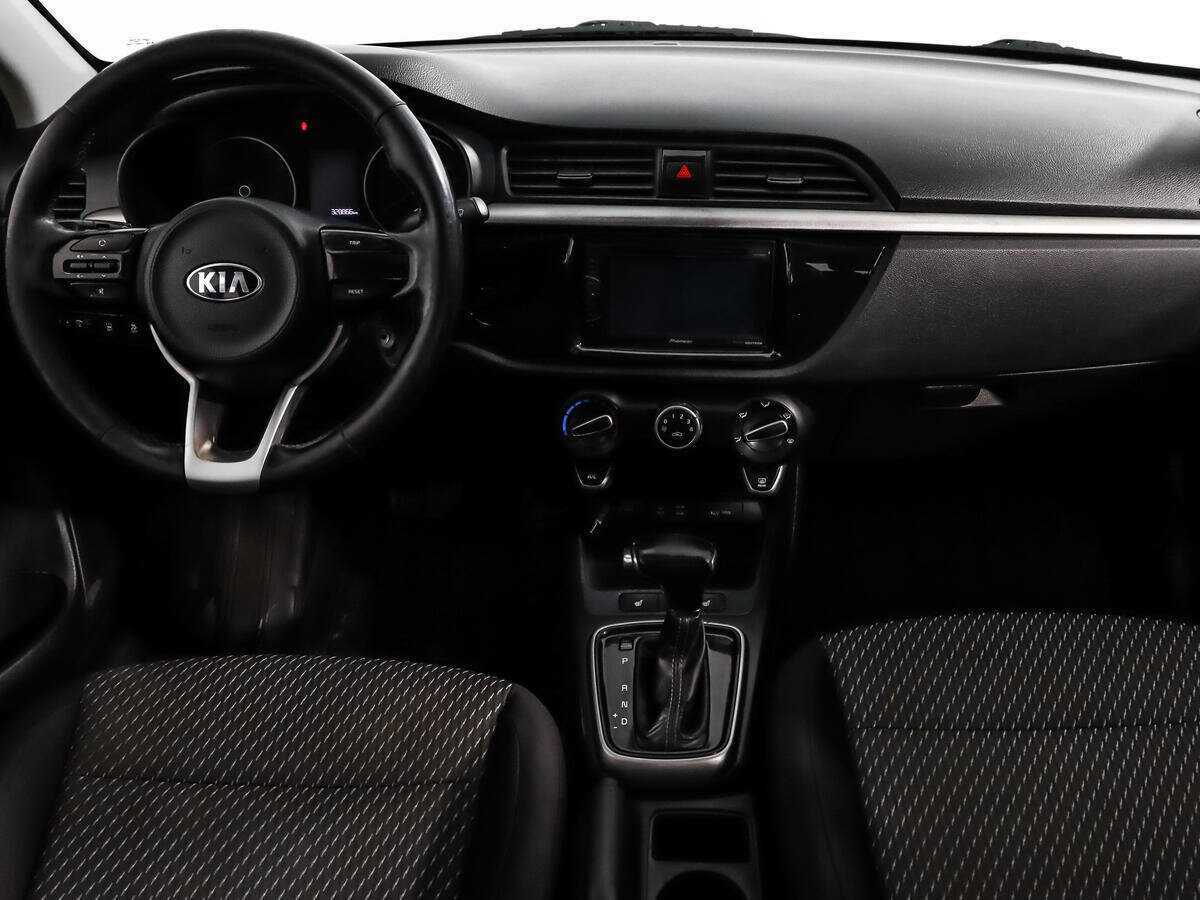Купить Kia Rio, 2018, 328 864 км.. Фото: #11