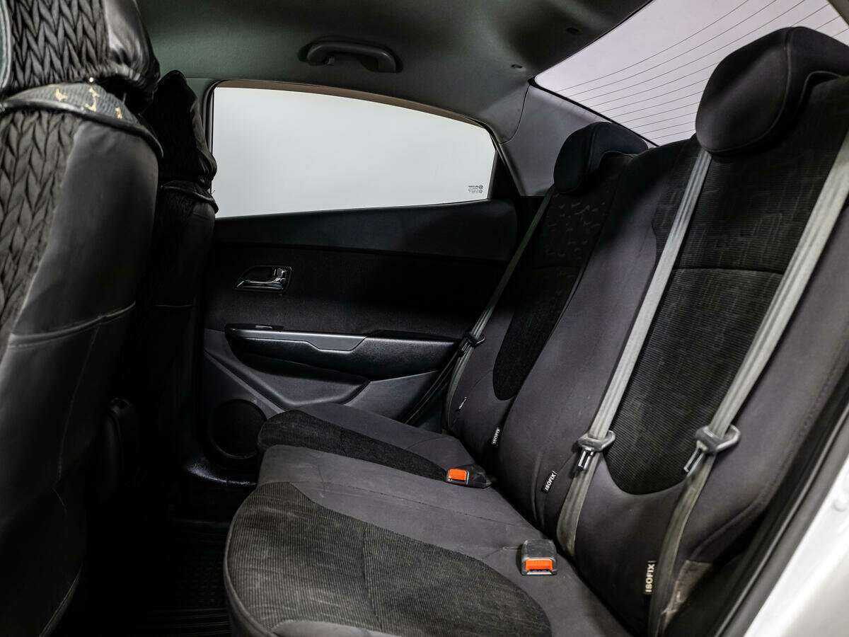 Купить Kia Rio, 2012, 201 300 км.. Фото: #9