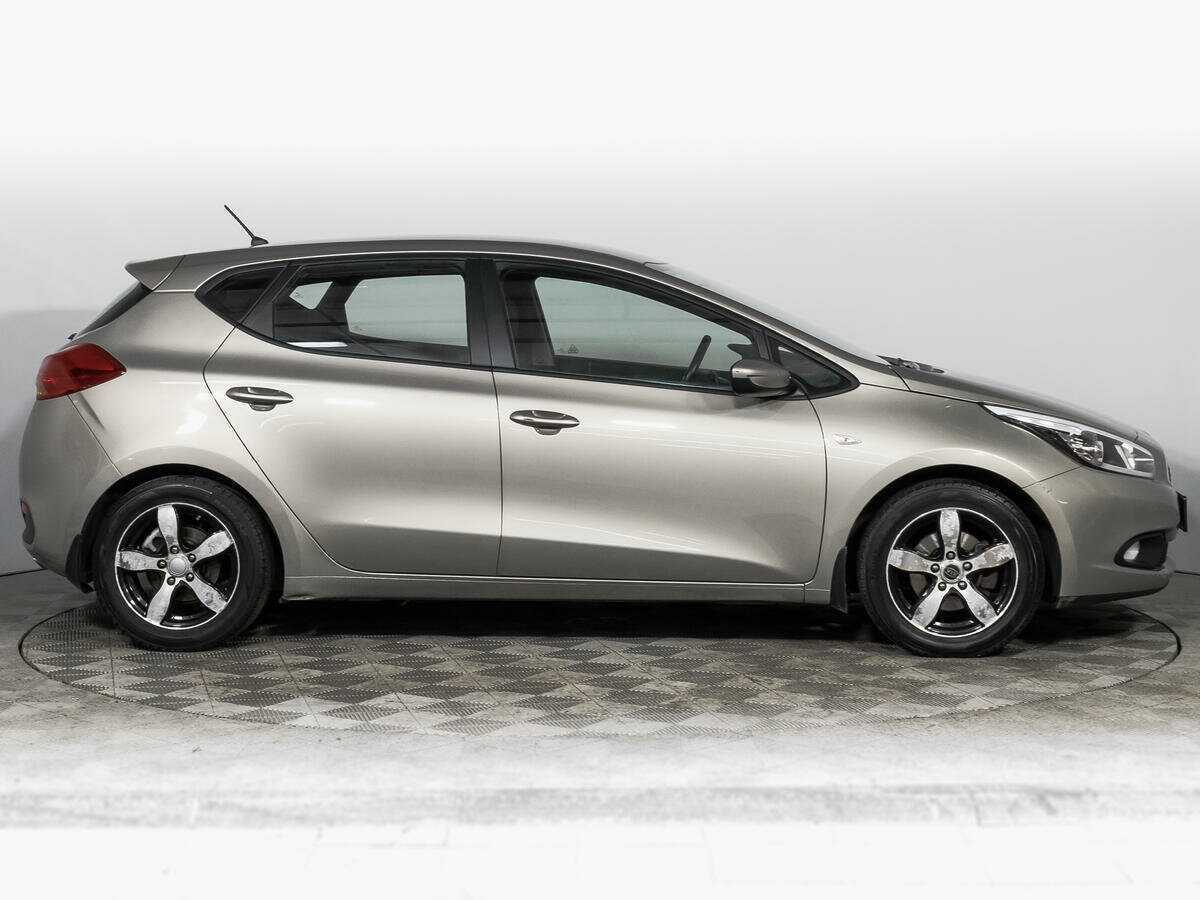 Купить Kia Ceed, 2015, 106 300 км.. Фото: #3