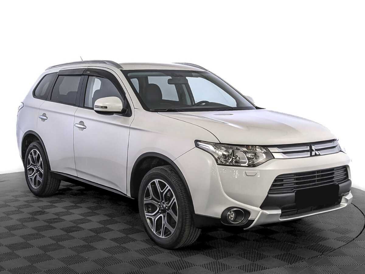 Купить Mitsubishi Outlander, 2014, 43 507 км.. Фото: #2