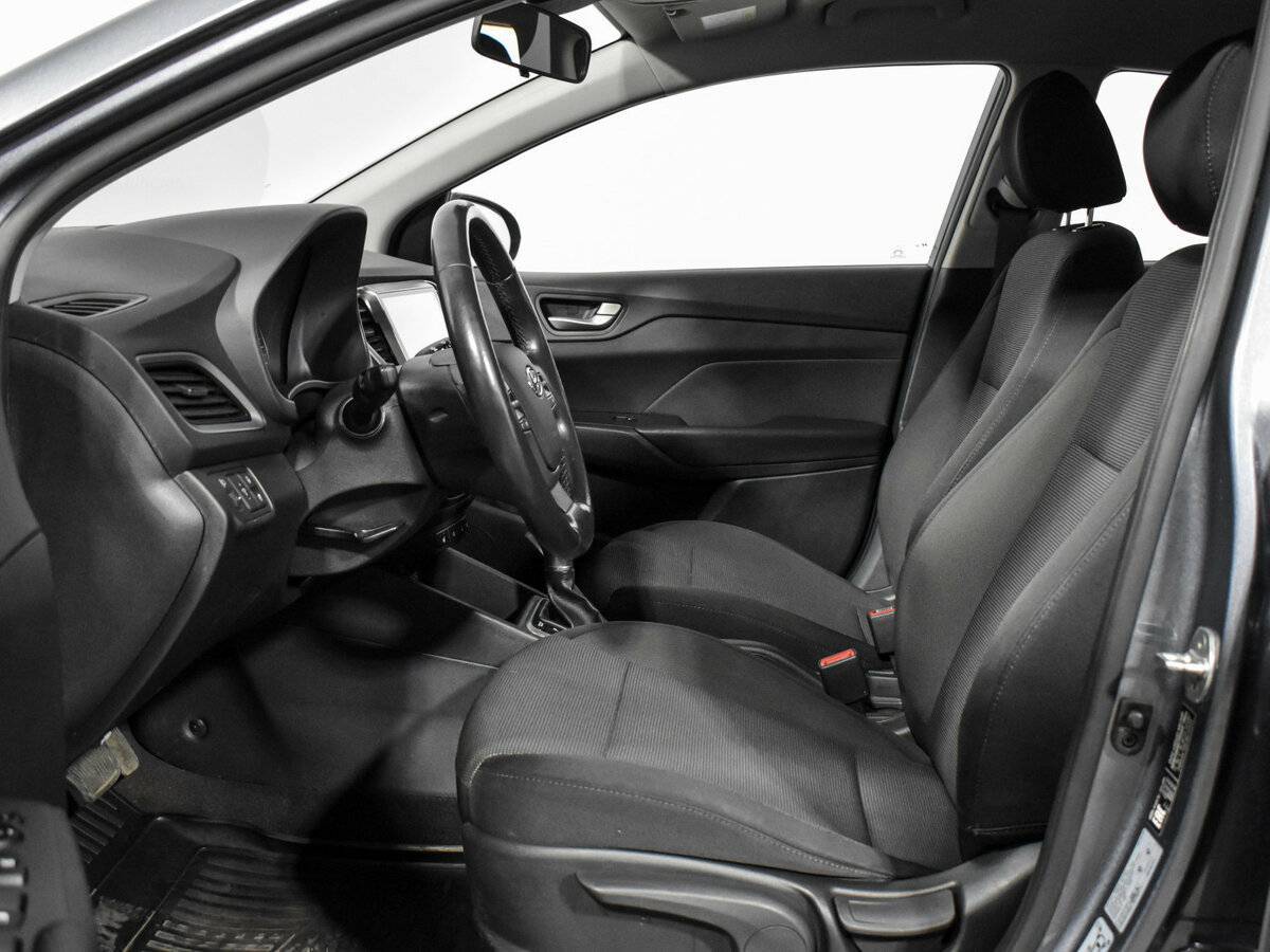 Купить Hyundai Solaris, 2017, 148 326 км.. Фото: #9