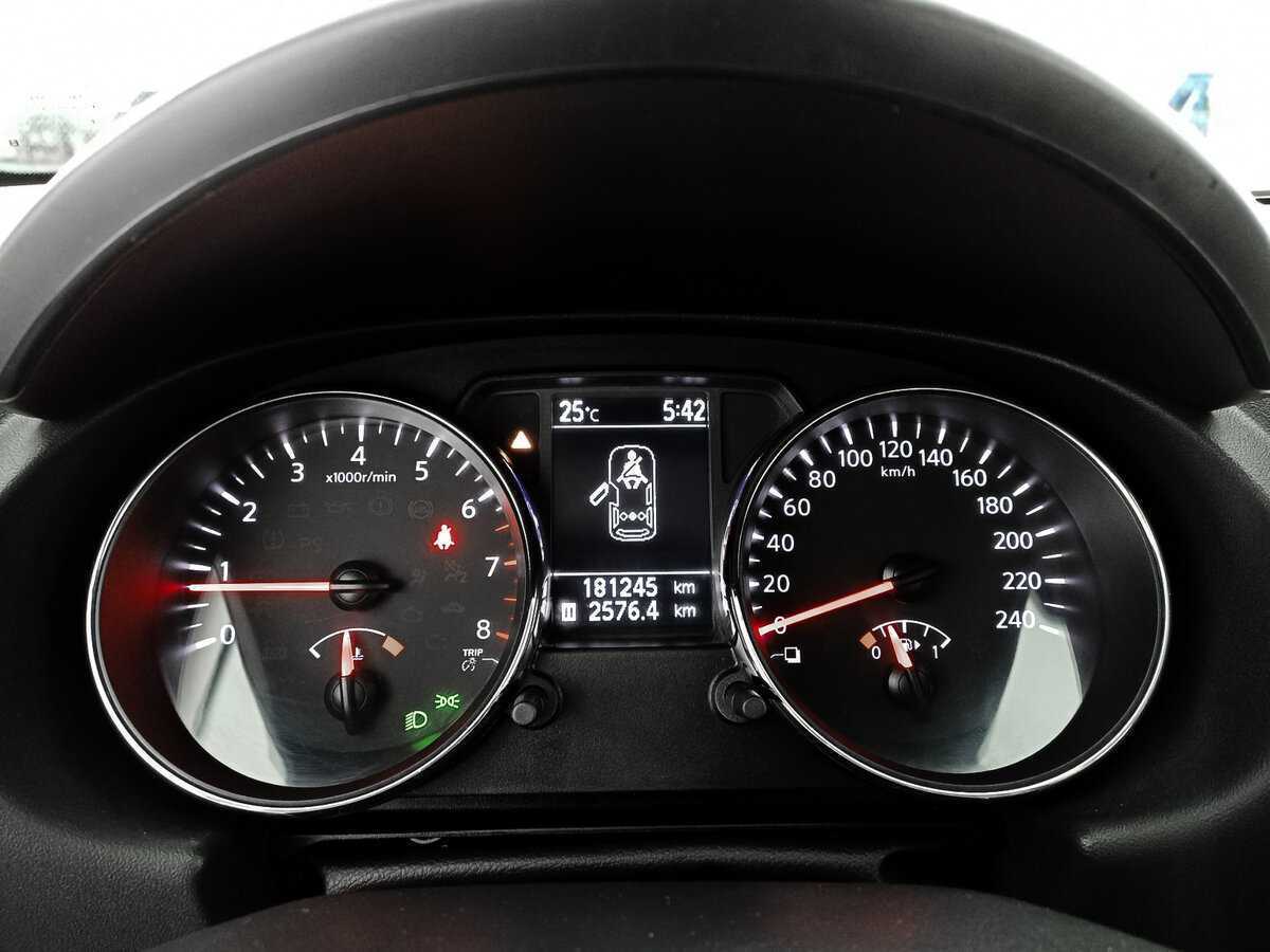 Купить Nissan Qashqai, 2013, 181 122 км.. Фото: #10