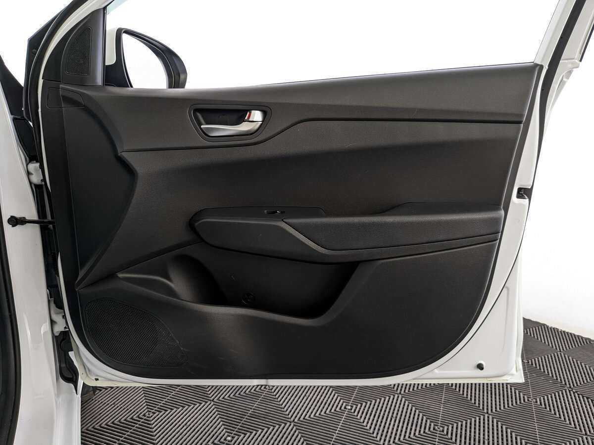 Купить Hyundai Solaris, 2020, 62 257 км.. Фото: #24