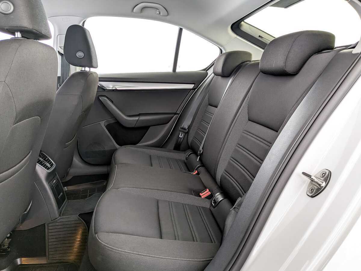 Купить Skoda Octavia, 2018, 56 162 км.. Фото: #11
