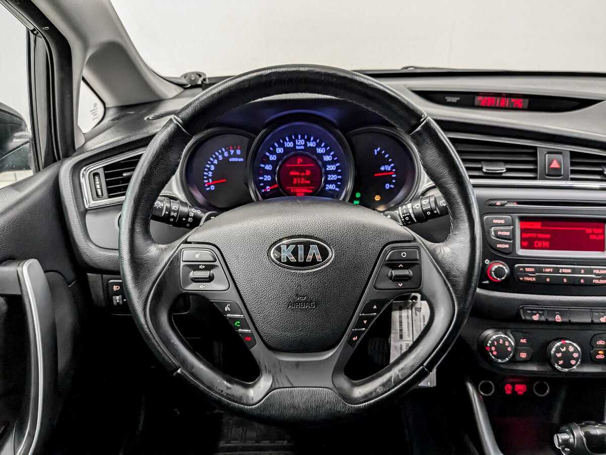 Купить Kia Ceed, 2015, 119 283 км.. Фото: #20