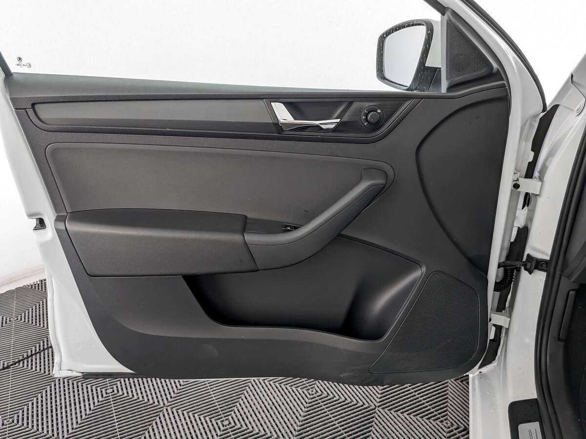 Купить Skoda Rapid, 2019, 92 650 км.. Фото: #14