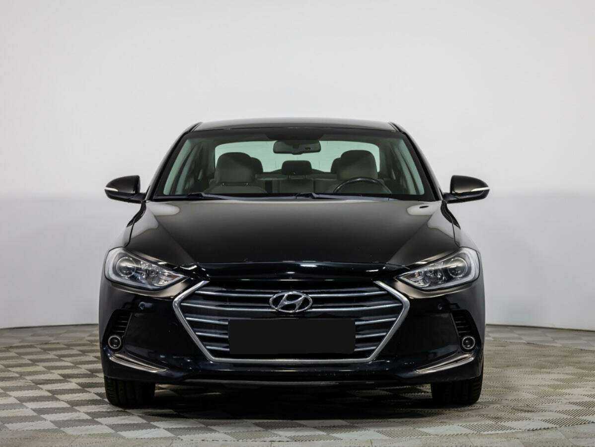 Купить Hyundai Elantra, 2018, 109 281 км.. Посмотреть фото