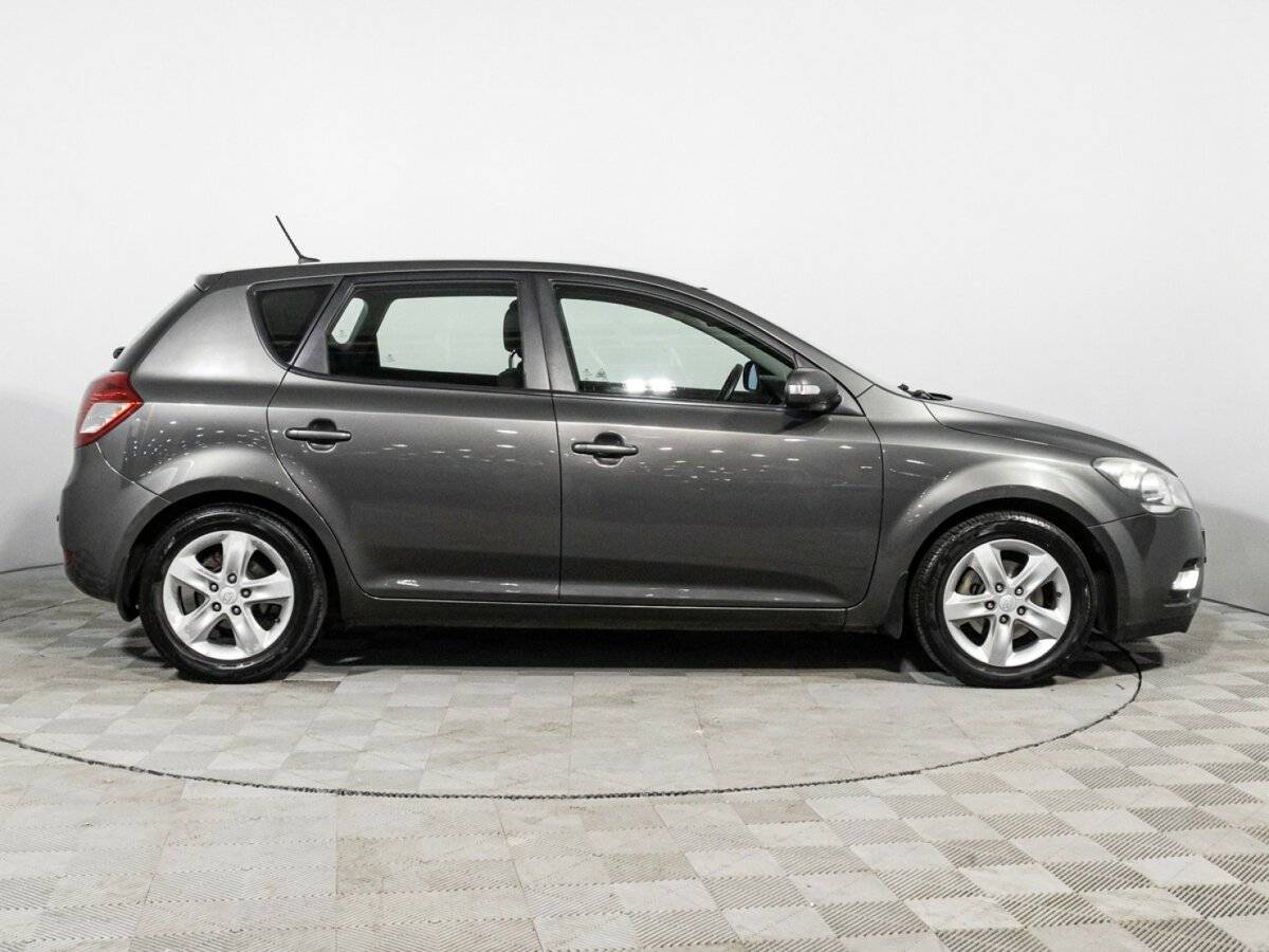 Купить Kia Ceed, 2012, 130 000 км.. Фото: #3