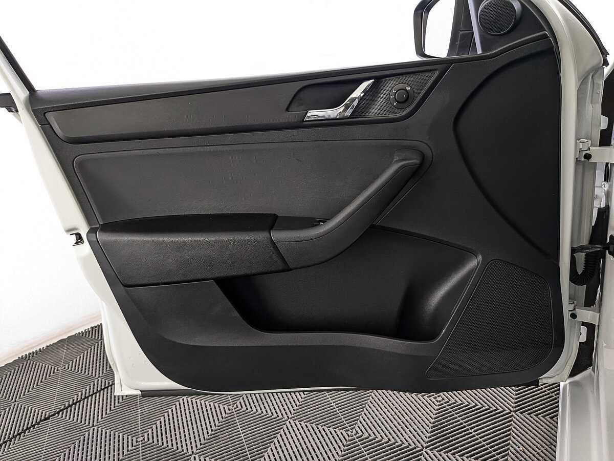 Купить Skoda Rapid, 2017, 162 657 км.. Фото: #16