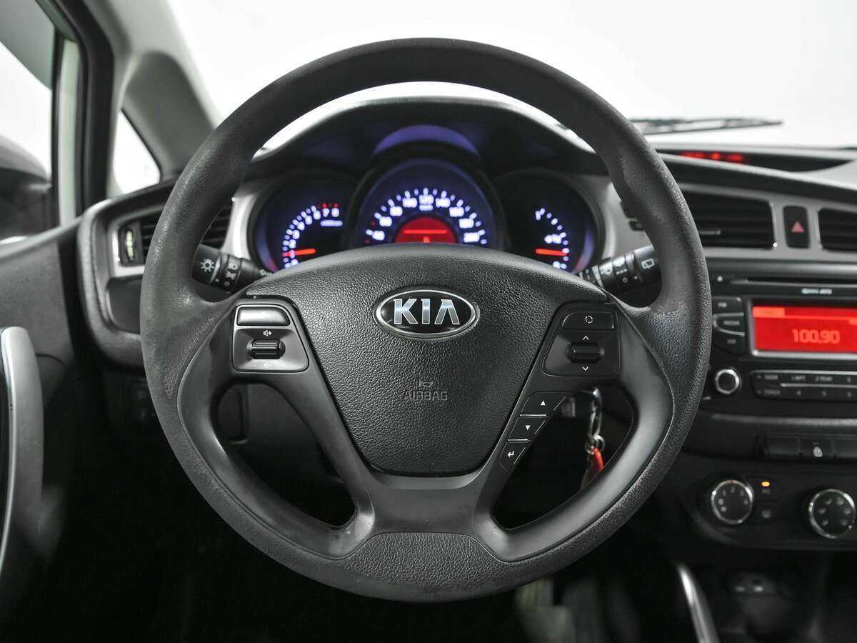 Купить Kia Ceed, 2012, 177 598 км.. Фото: #7