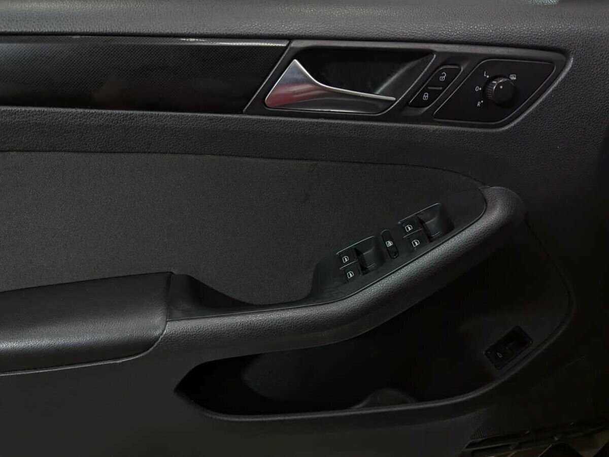 Купить Volkswagen Jetta, 2012, 251 739 км.. Фото: #12
