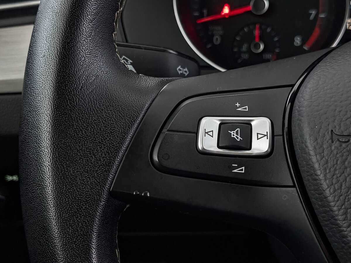 Купить Volkswagen Passat, 2017, 120 532 км.. Фото: #26